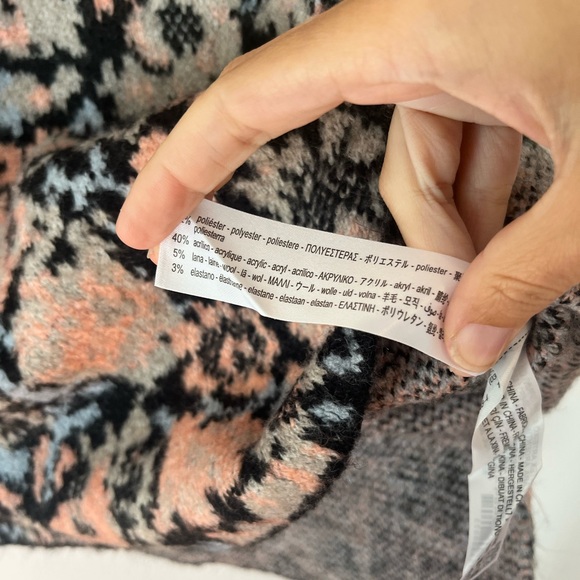 ZARA Floral Jacquard Knit Sweater Size Small - Picture 11 of 12